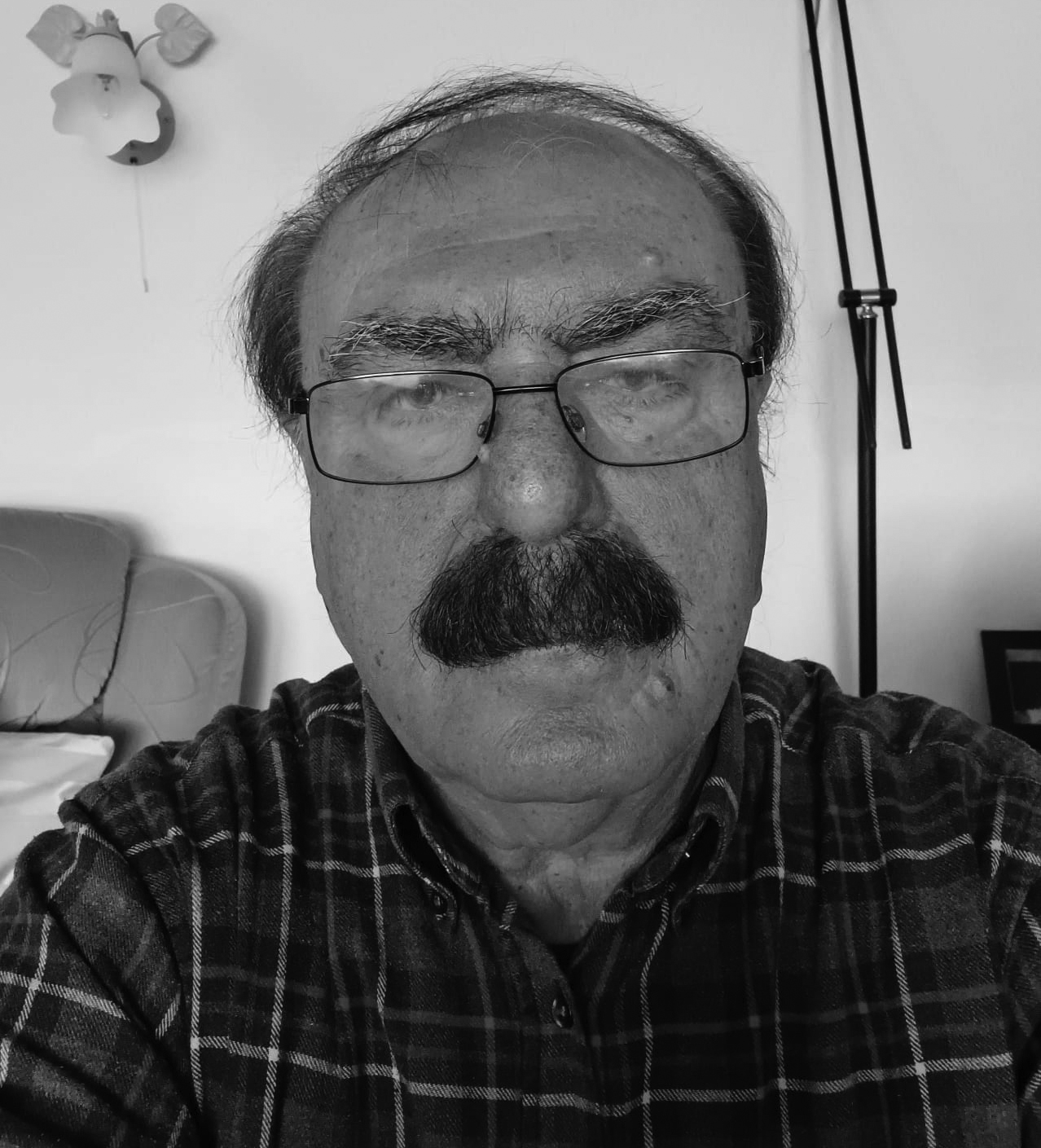 Nihat Bakış
